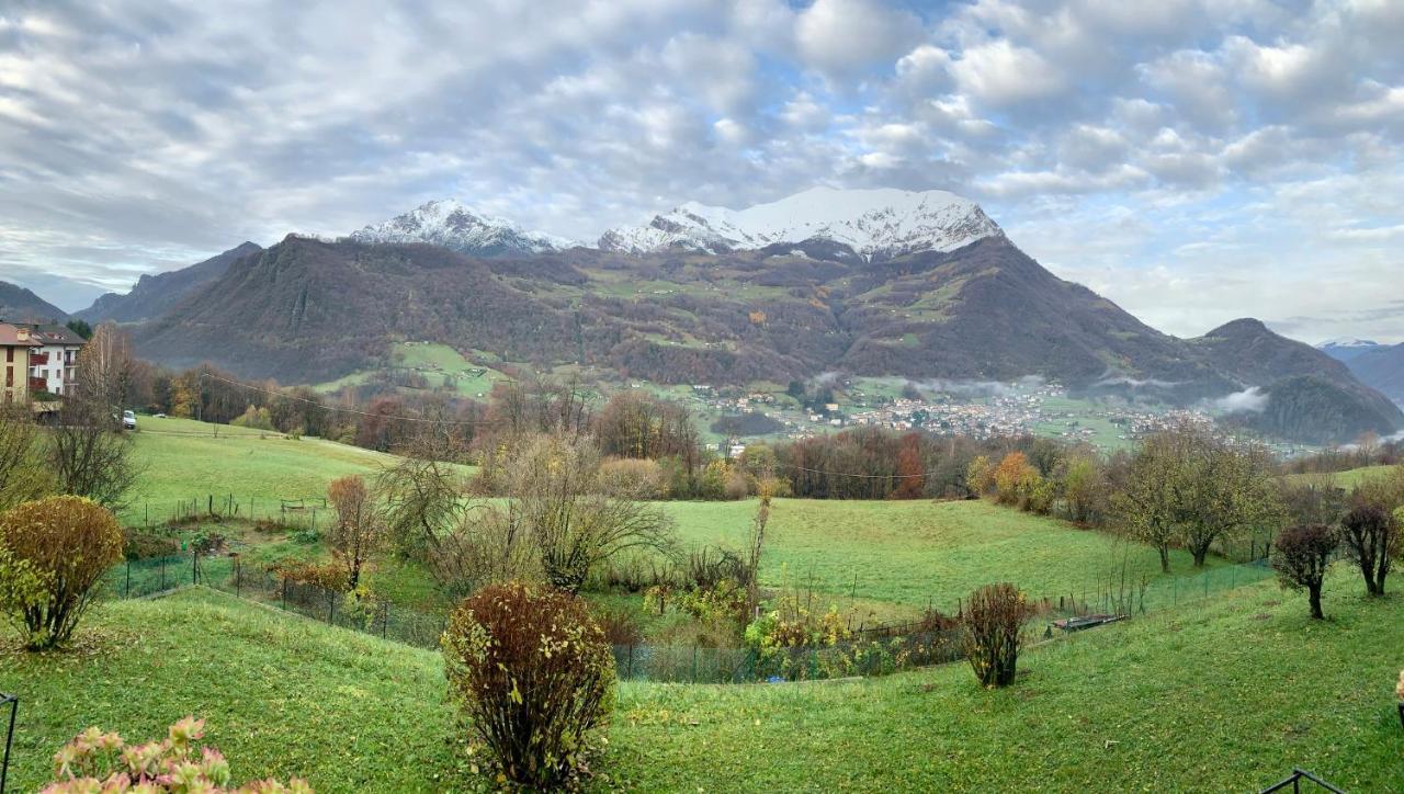 Appartamento Con Vista Sulle Grigna Barzio Bagian luar foto